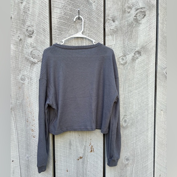 SHEIN EZ Wear drop shoulder long sleeve V neck grey ribbed top size L - Picture 2 of 4